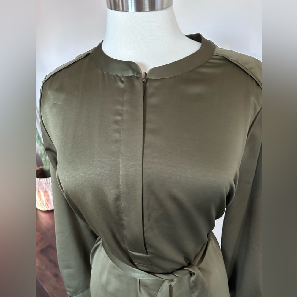 Banana Republic Satin Silky Belted Career Midi Shirt Dress Olive Green 14 - Picture 5 of 16